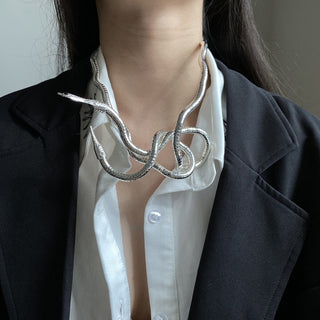 Bilandi Trendy Jewelry Snake Necklace Hot Selling Personality Design Soft Metal Necklace For Women Gift ALODIA STORE