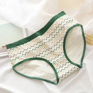 2021 Women Cotton Underwear Japanese Cute Briefs Mid Waist Seamless Underpants Cute Cartoon Panties Female Cotton Lingerie ALODIA STORE