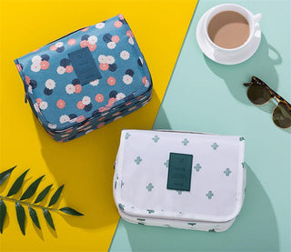 High Quality Cosmetic Bags For Women Travel Makeup Bag ALODIA STORE