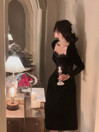 2022 Autumn Slim Black Velvet Dress Casual Korean Fashion ALODIA STORE